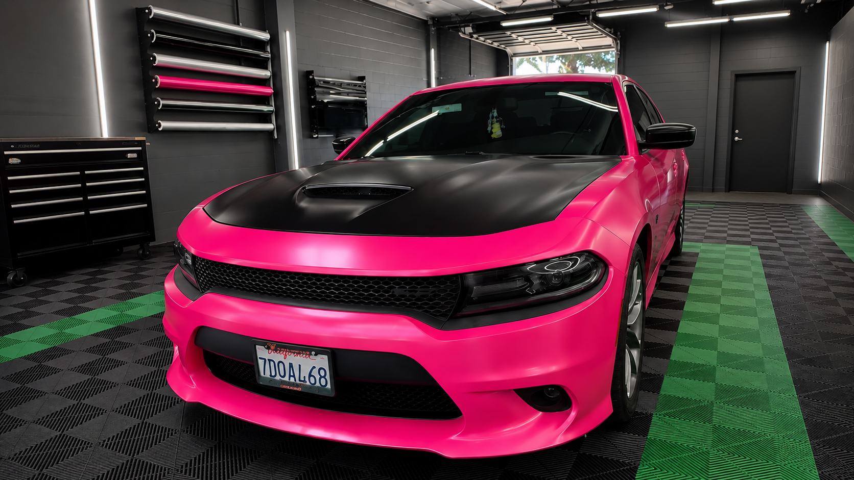 Satin Pink Two-Tone — Dodge Charger